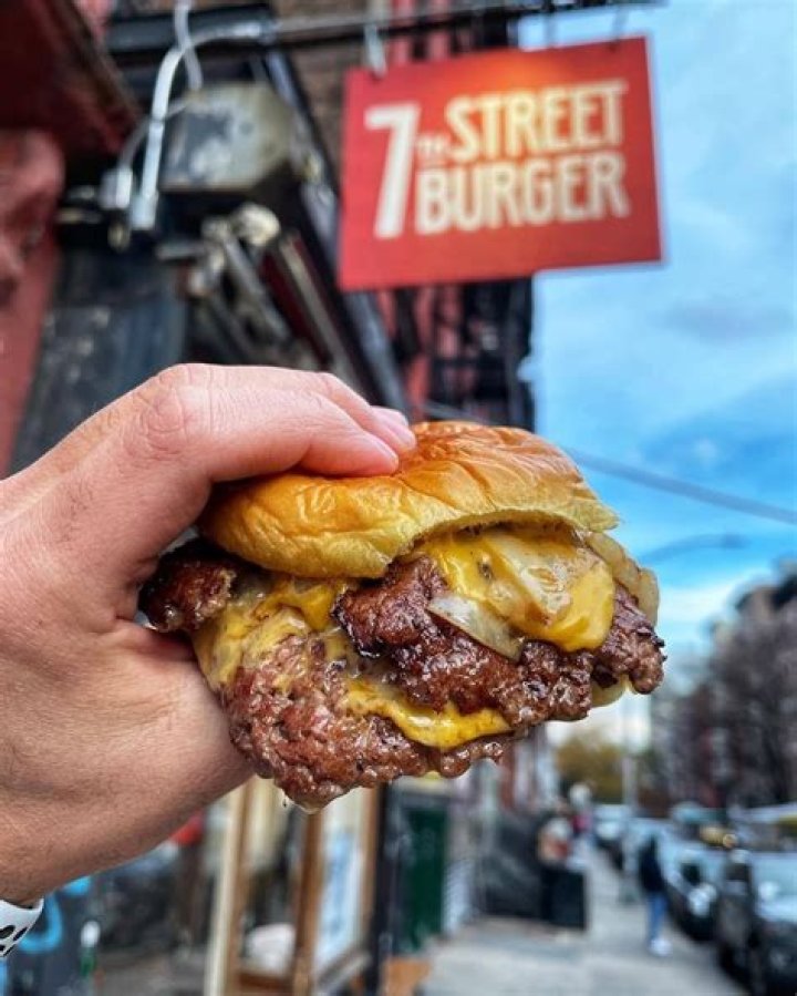 7th Street Burger Calories: A Flavorful Journey Without the Guilt
