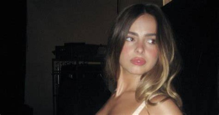 Addison Rae Nude: Debunking Myths and Understanding the Truth