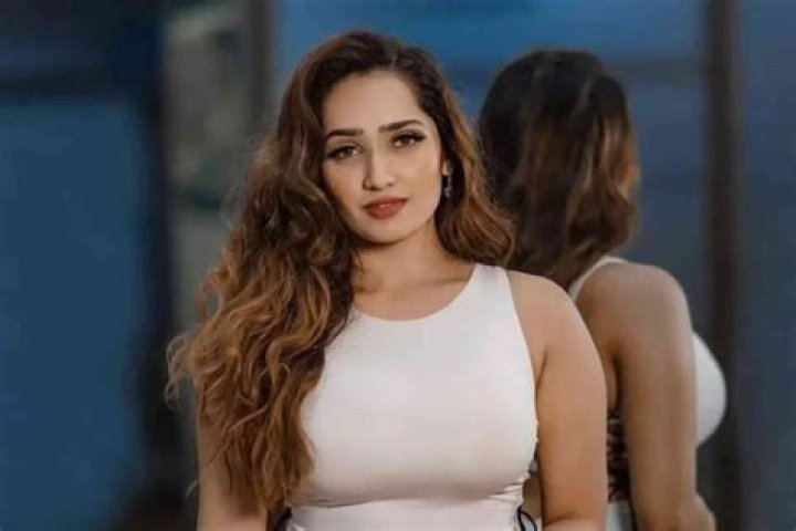 Aditi Mistry Nipples: A Comprehensive Look into the Rising Star's Journey
