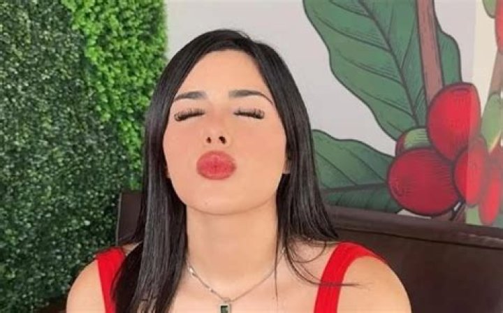 Adriana Olivarez Leaks: Uncovering the Truth Behind the Controversy