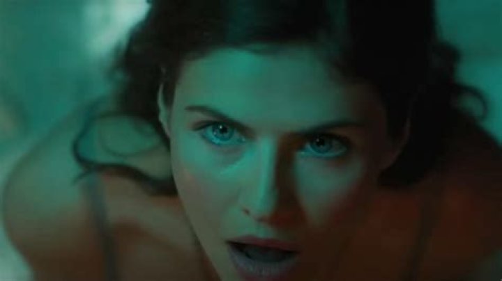 Alexandra Daddario Sex: Exploring Her On-Screen Persona and Public Perception