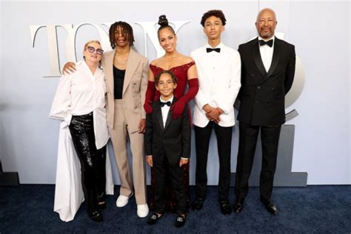 Alicia Keys: The Lasting Impact of Her Parents on Her Musical Journey