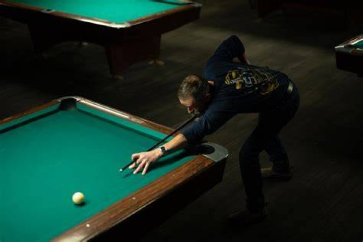Best Pool Cue for Intermediate Players: Elevate Your Game with the Right Equipment
