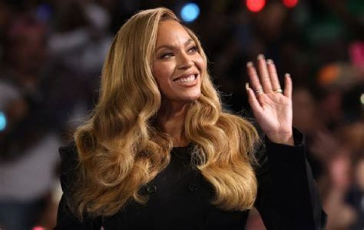 Beyonc&eacute;'s Sister: The Rising Star in the Spotlight