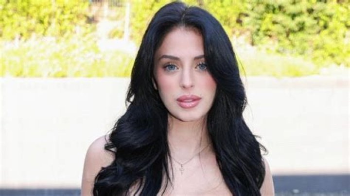 Camilla Araujo Porn: The Truth Behind the Misleading Search