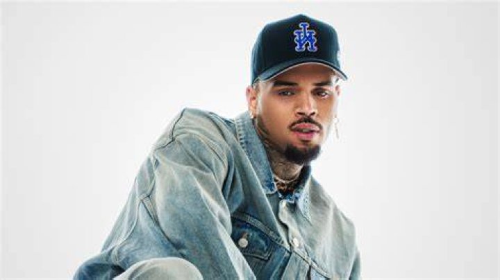 Chris Brown Biodata: A Comprehensive Look Into the Life of the Renowned R&B Star