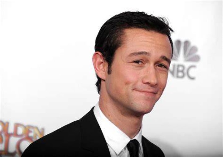 Daniel Gordon-Levitt: The Rise of a Modern Hollywood Icon