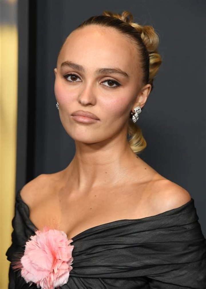 Discover Lily-Rose Depp's Age: Uncover the Truth Behind the Rising Star