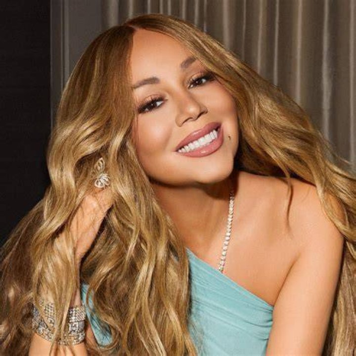 Discover the Legendary Maria Carey: Diva of Music