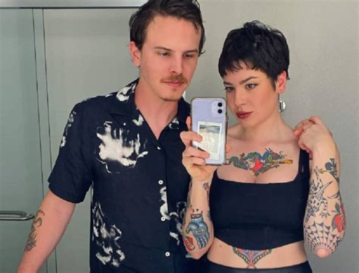 Discovering Anisa Jomha: The Woman Behind Idubbbz, His Wife
