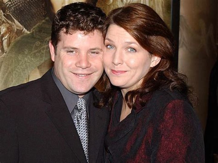 Exploring Sean Astin's Weight: The Public and Personal Side of a Beloved Actor's Physical Evolution