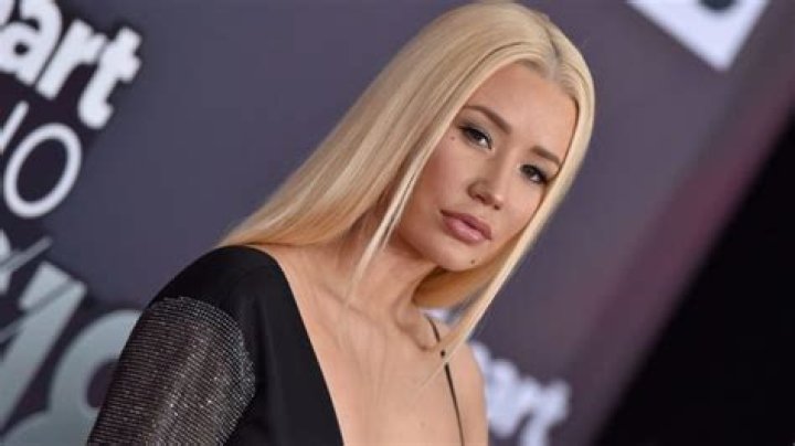 Exploring the Online Buzz: What's Being Said About Iggy Azalea OnlyFans Leaks