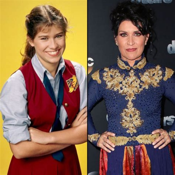 Facts of Life Cast: A Comprehensive Look at the Beloved TV Show's Stars