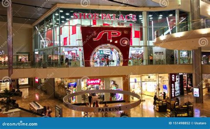 Fashion Show Mall: Your Ultimate Guide to Shopping, Dining, and Entertainment