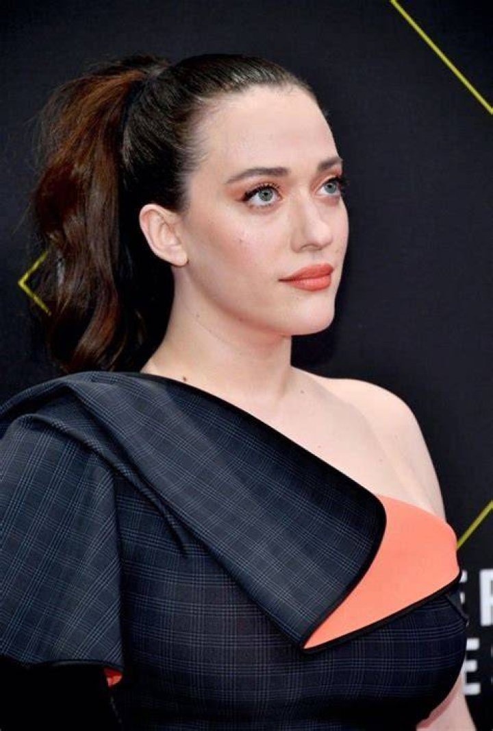 Is Kat Dennings a Republican? Exploring the Politics of a Hollywood Star
