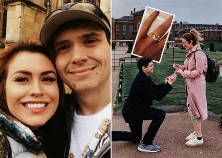 Is Kinsey Schofield Married? Unveiling the Relationship Status of a Rising Star