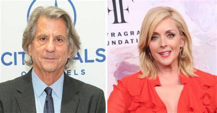 Jane Krakowski Partner: Exploring the Life, Career, and Collaborations of a Hollywood Icon