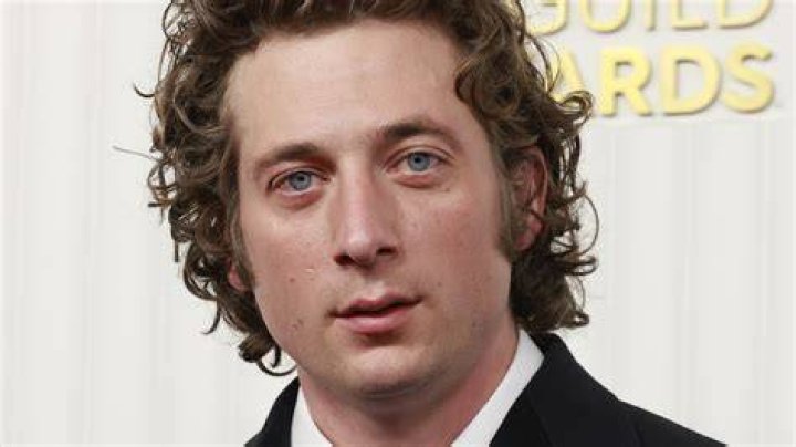 Jeremy Allen White's Staggering Net Worth: The Untold Story