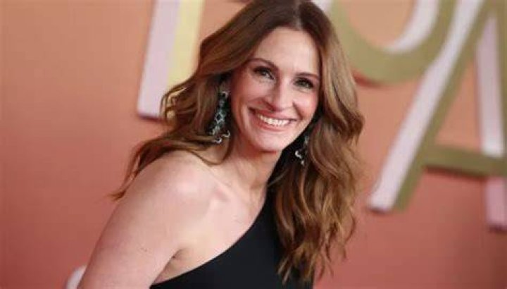 Julia Roberts Net Worth: A Deep Dive into Her Glamorous Career and Financial Empire