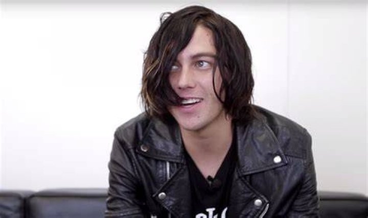 Kellin Quinn: The Voice That Shatters Silence