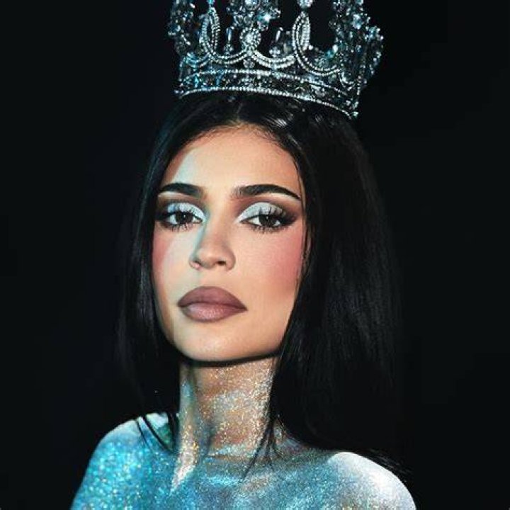 King Kylie: The Rise of a Pop Culture Icon