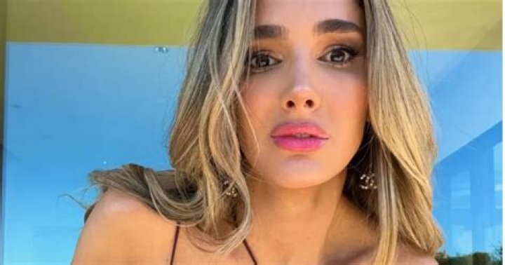 Lyna Perez Onlyfans Leaked