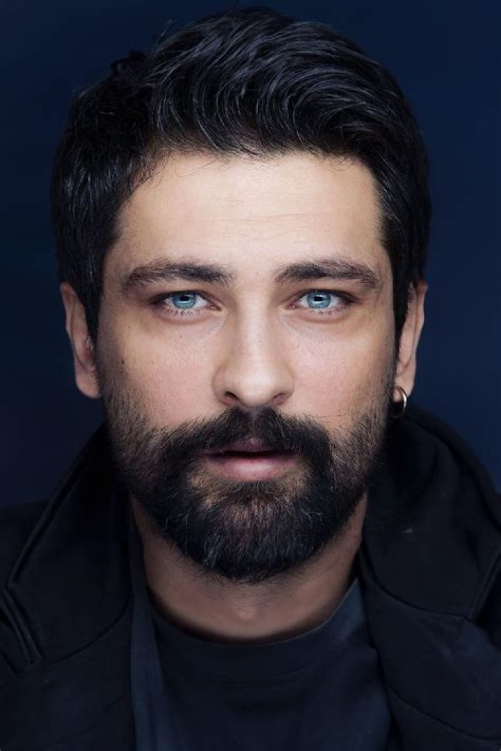 Onur Tuna: A Look at the Turkish Actor, Singer, and More