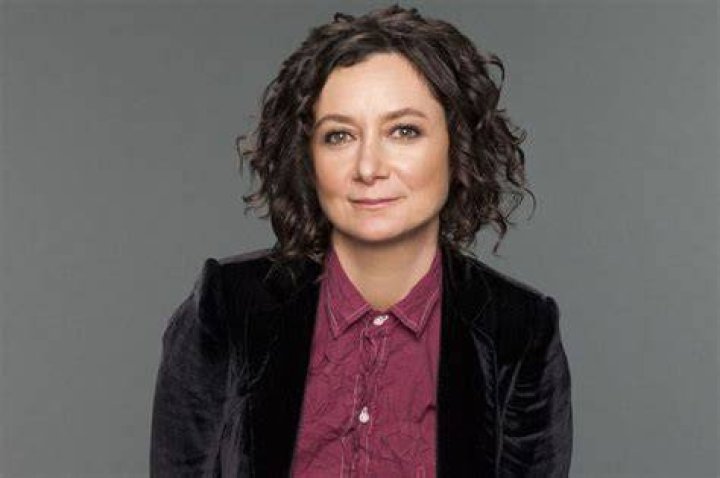 Sara Gilbert: A Dynamic Journey in Entertainment and Beyond