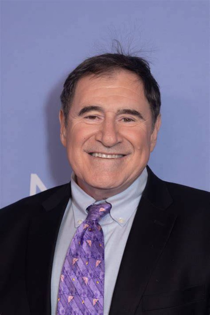 The Remarkable Journey of Richard Kind: A Versatile Actor and Comedian
