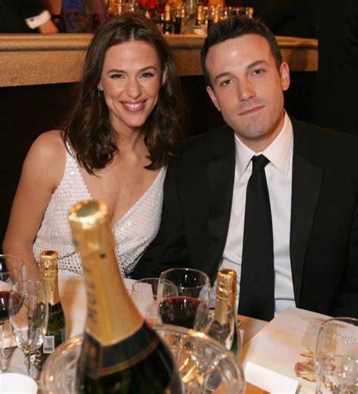 The Ultimate Guide to Jennifer Garner and Ben Affleck's Wedding: All the Unforgettable Details