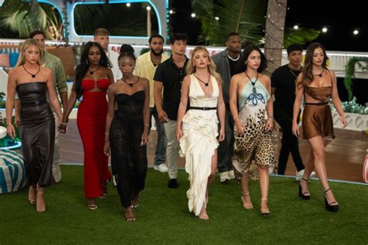 The Ultimate Guide to the Original Cast of Love Island USA