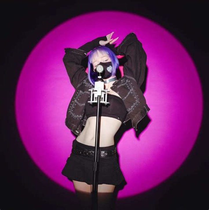 Unveiling Anya Nami: The Viral Sensation Redefining Pop Music