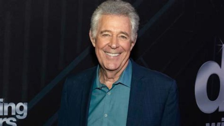 Unveiling Barry Williams: Life, Career, and Fortune