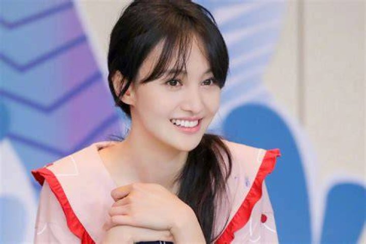 Unveiling the Truth About Zheng Shuang: Scandals, Career, and Controversies