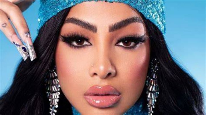 Yailin Erome: Rising Star in the Music Industry with Unstoppable Talent